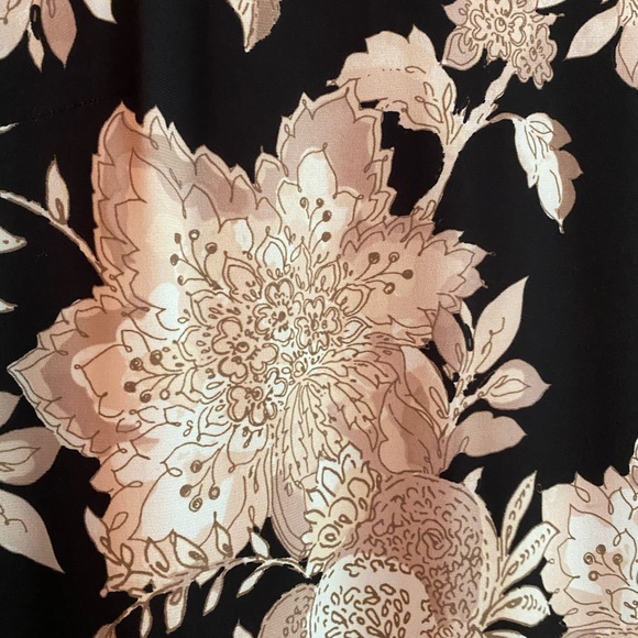 Tommy Hilfiger Black Floral print 3/4 flared sleeve size 12 - Picture 4 of 7